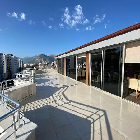 扎尔酒店 3* 安塔利亚