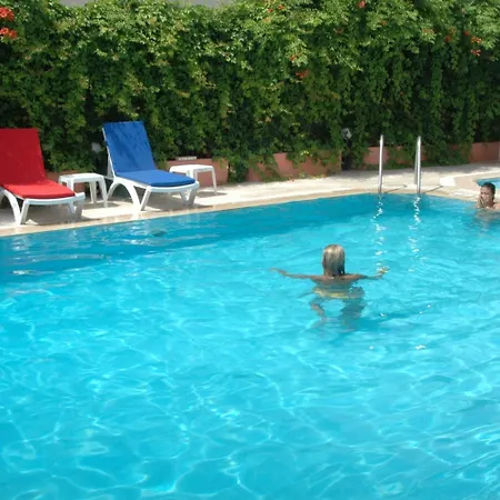 扎尔酒店 3* 安塔利亚