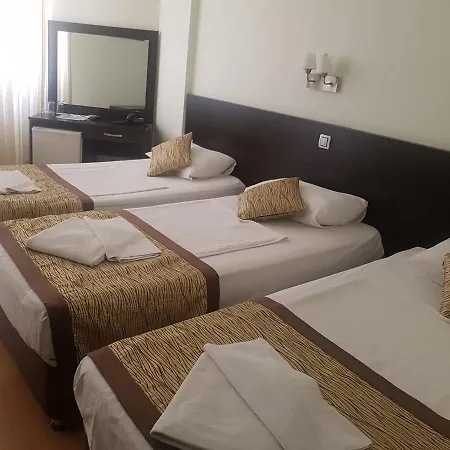 Zel Hotell 3*