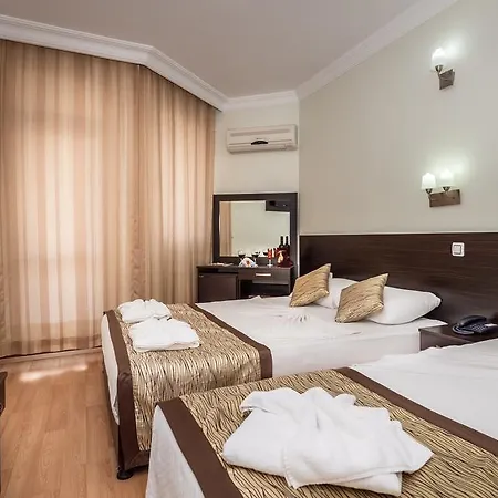 Zel Hotel 3*