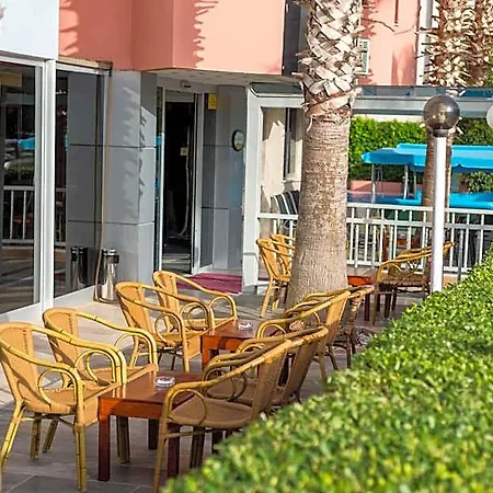 Zel Hotel 3*