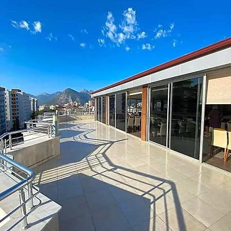 Hotel Zel 3*