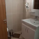 Отель Zel 3*