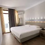 Zel Hotell